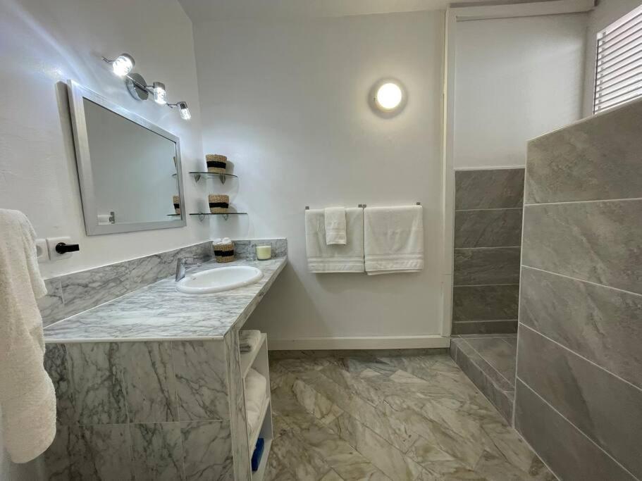 Appart Adorable Proche De La Baie Orientale, Idolem Residence Unite 2 - 57 Rue Du Mont Vernon 1 Cul de Sac Εξωτερικό φωτογραφία